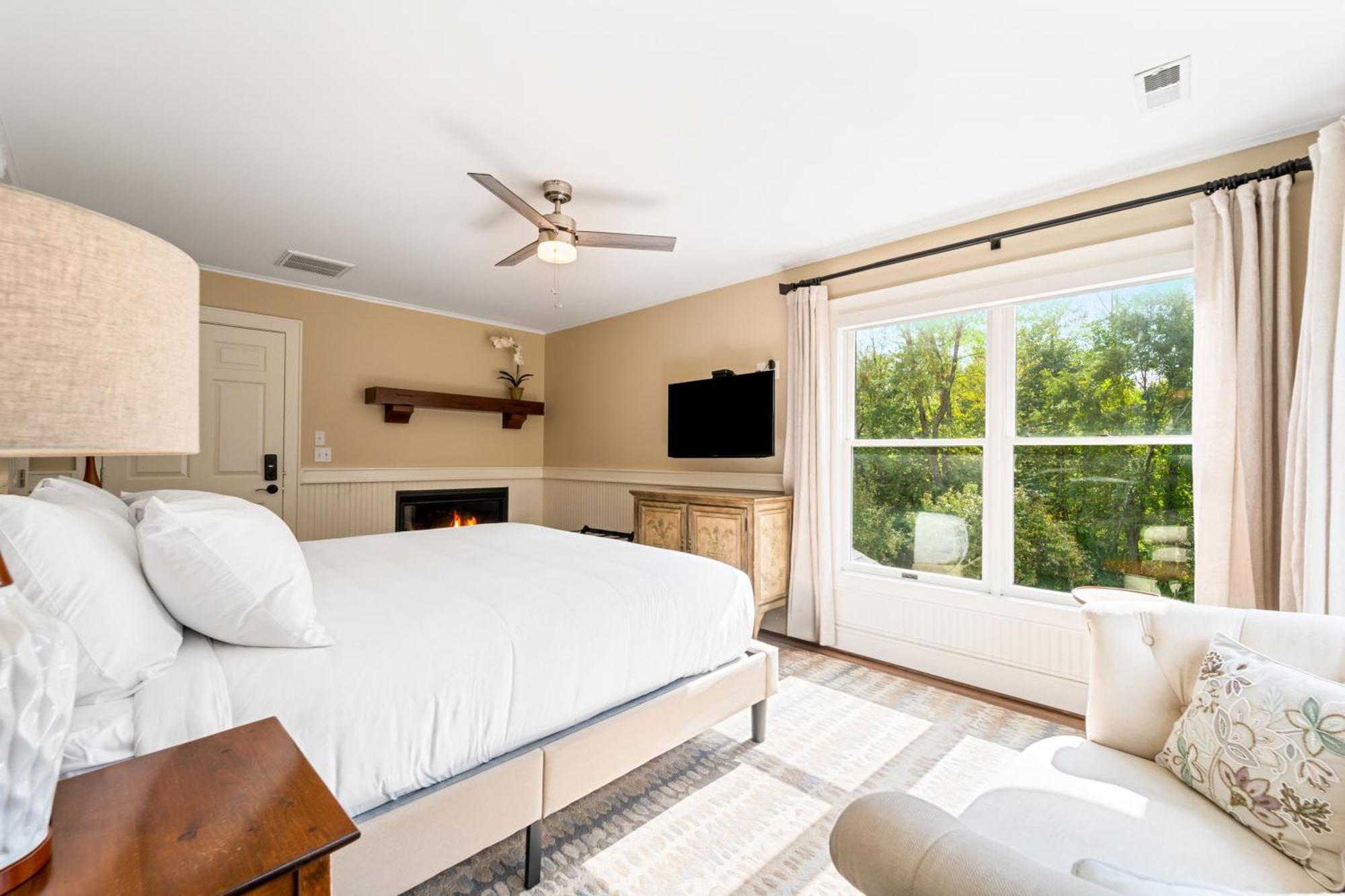 Inn At Brierley Hill Lexington Extérieur photo